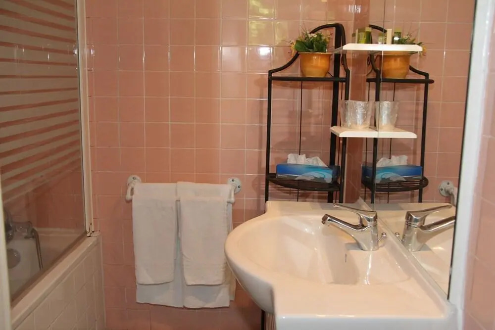 Logis Auberge Le Voutenay