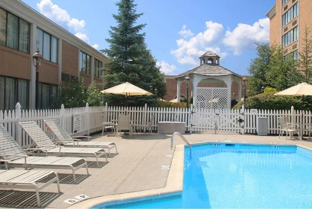 Ethan Allen Hotel