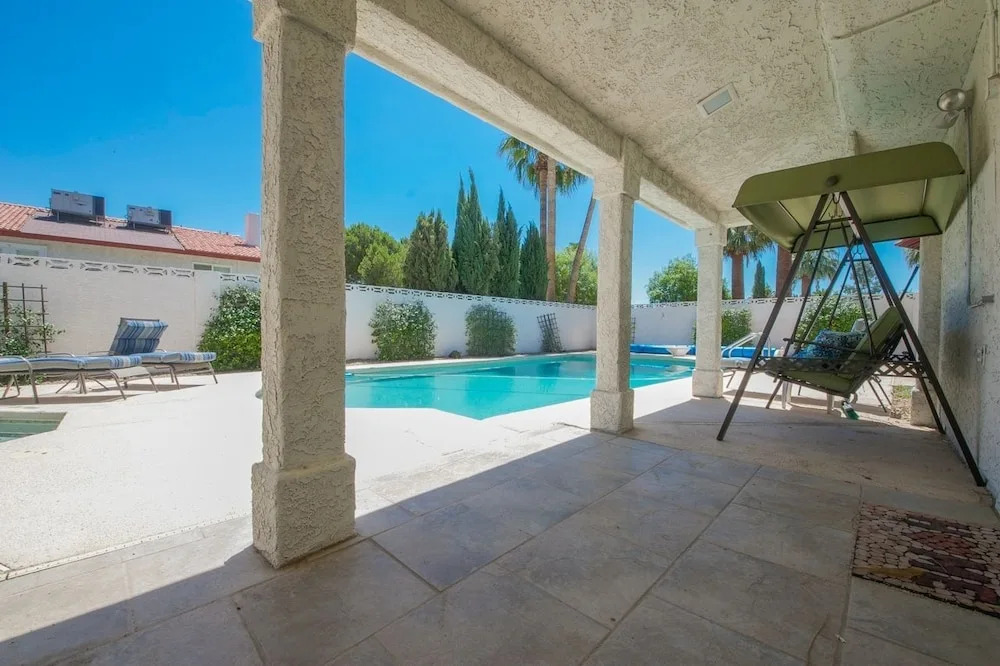 Luxurious 5BR near Las Vegas Strip