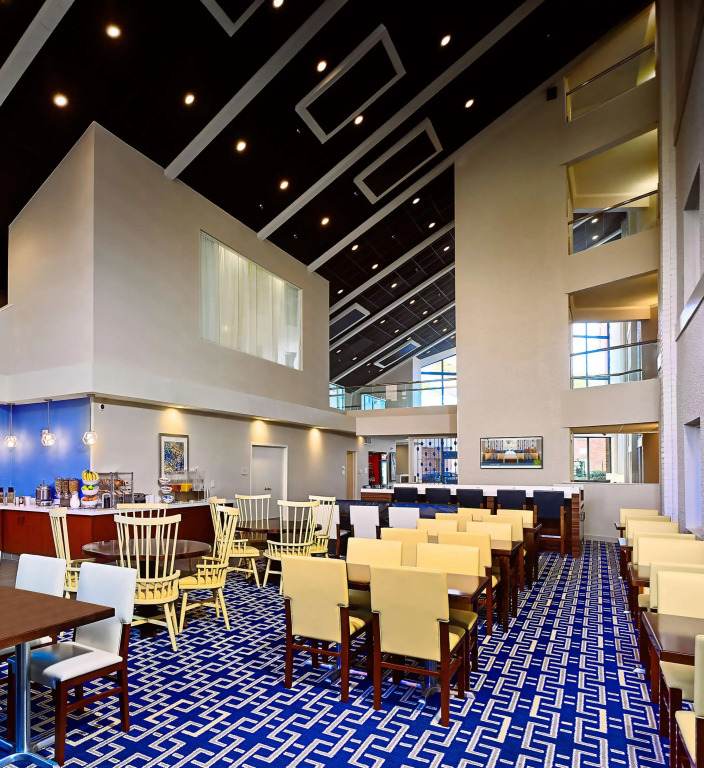 Sonesta Simply Suites Memphis East Poplar Pike