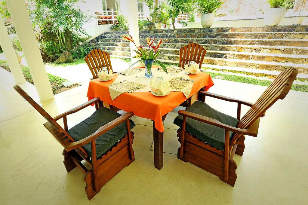 Beach Grove Villas