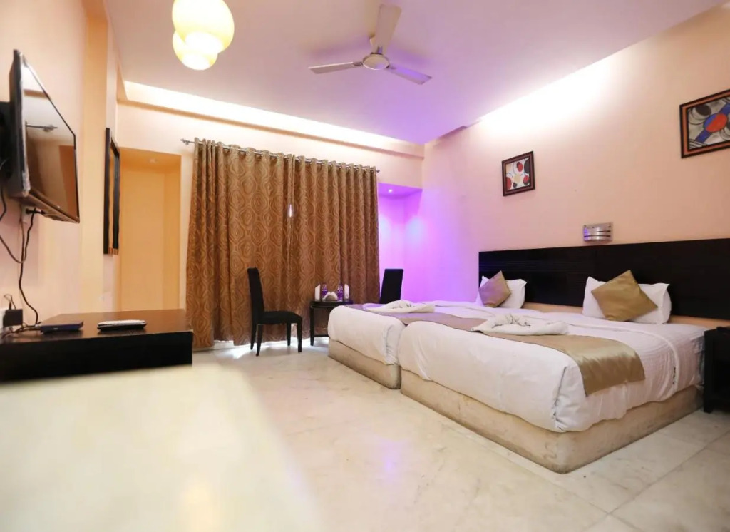 Hotel Aristro Lonavala