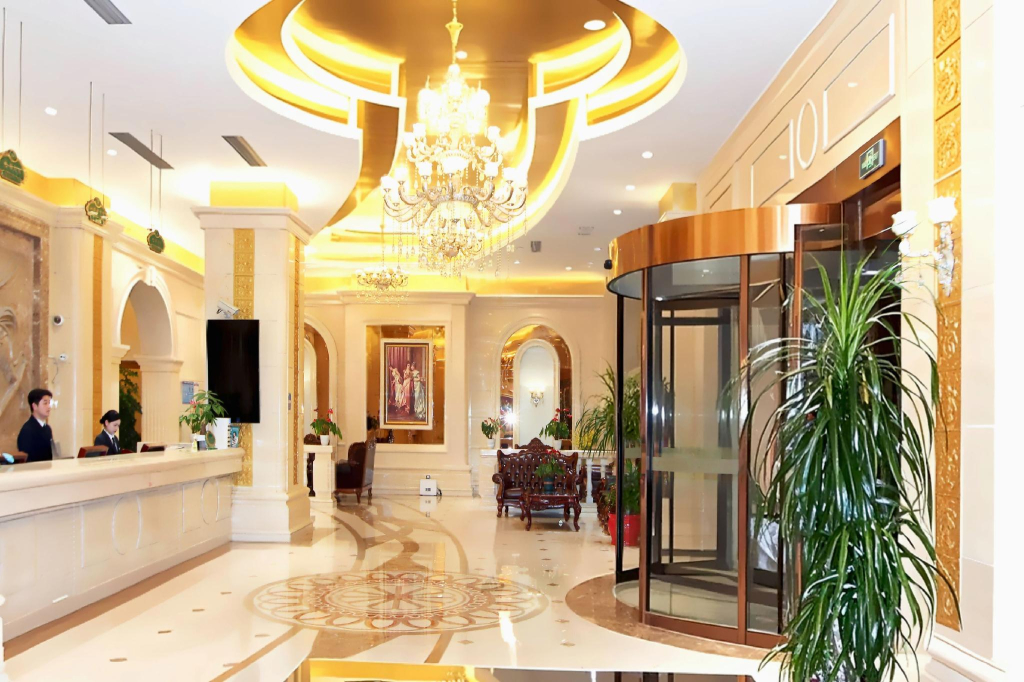 Vienna Shanghai Hongqiao National Convention and E