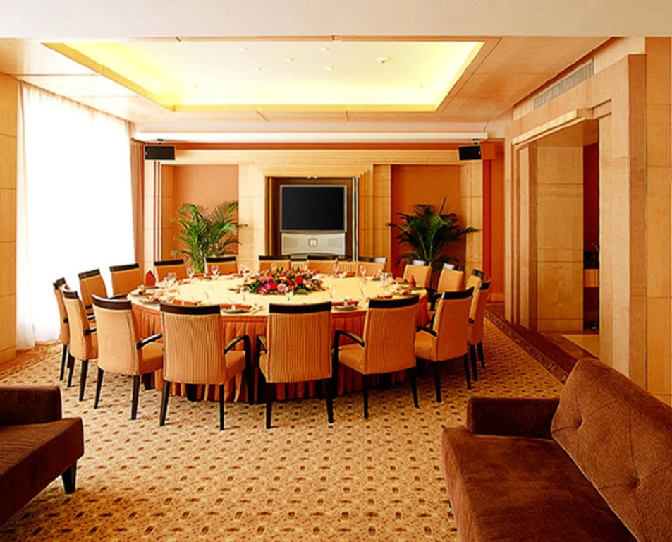 Carrianna Hotel