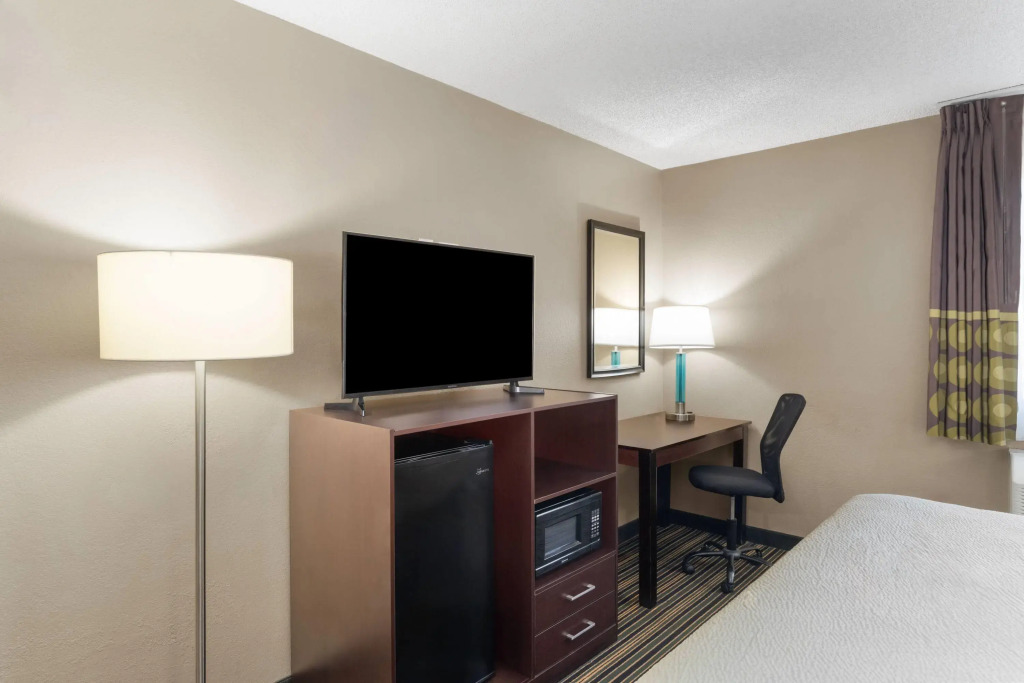 Super 8 by Wyndham Casa Grande