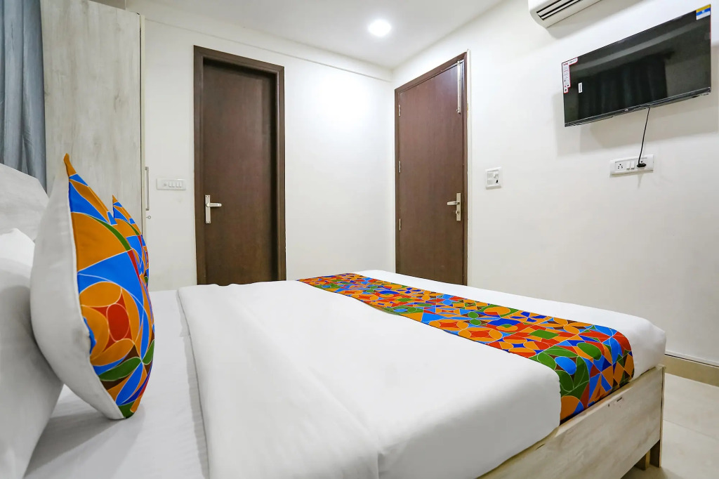 FabHotel Premium Rooms