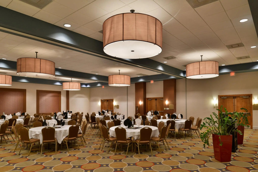 Holiday Inn St. Petersburg N - Clearwater by IHG