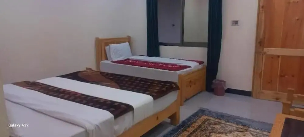 Galiyat Inn Hotel, Balakot by LMC