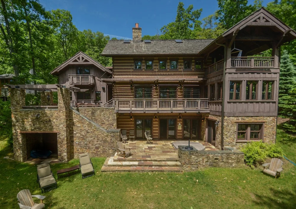 Peaceful Paradise House