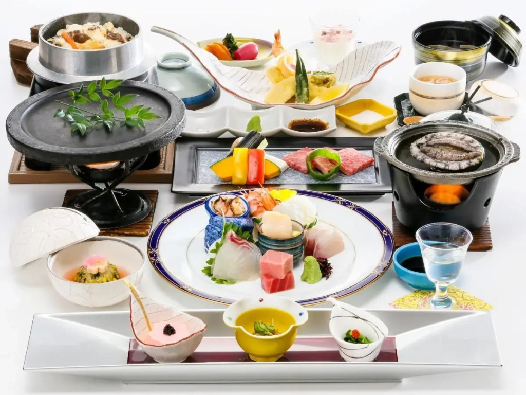 Kinoe Onsen Hotel Seifukan