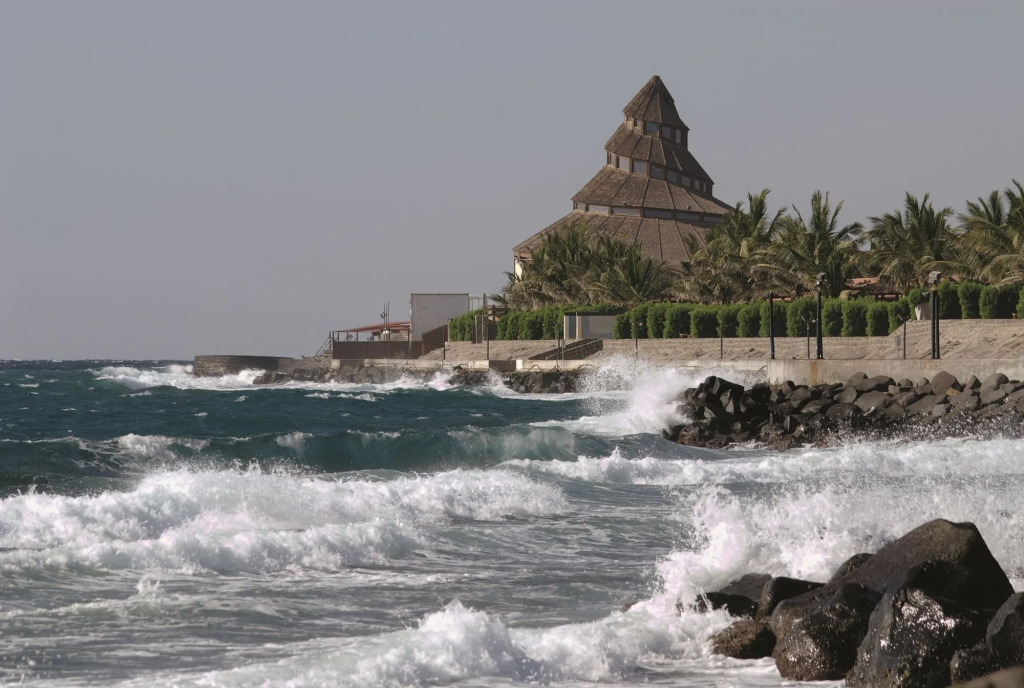Al Nawras Island Resort