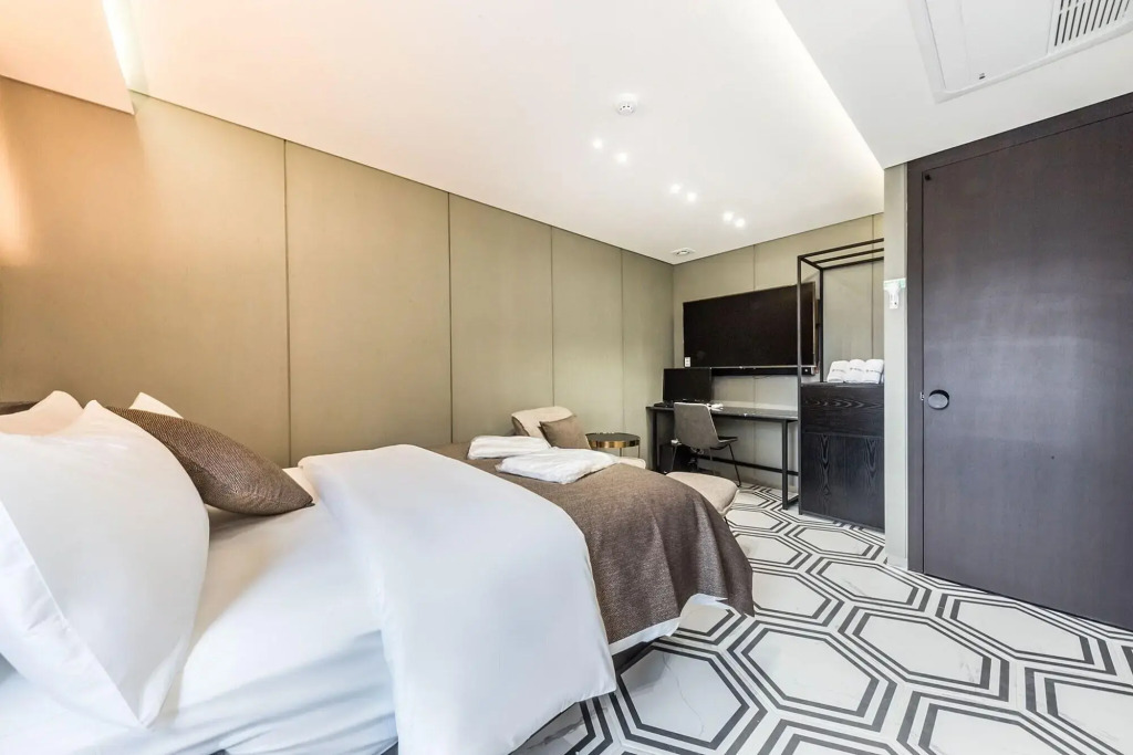 The Post Hotel