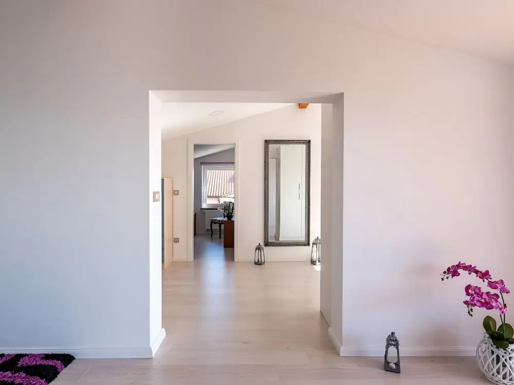 Plush Apartment in Rijeka with Hot Tub near Sea
