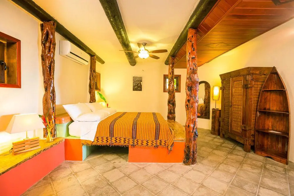 Tranquilseas Eco-Lodge And Diving Center