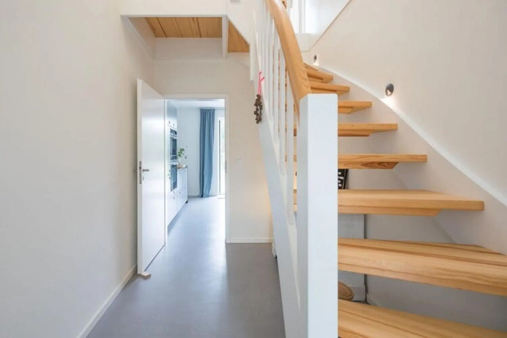 charming holiday home in the small fishing village of Tönning