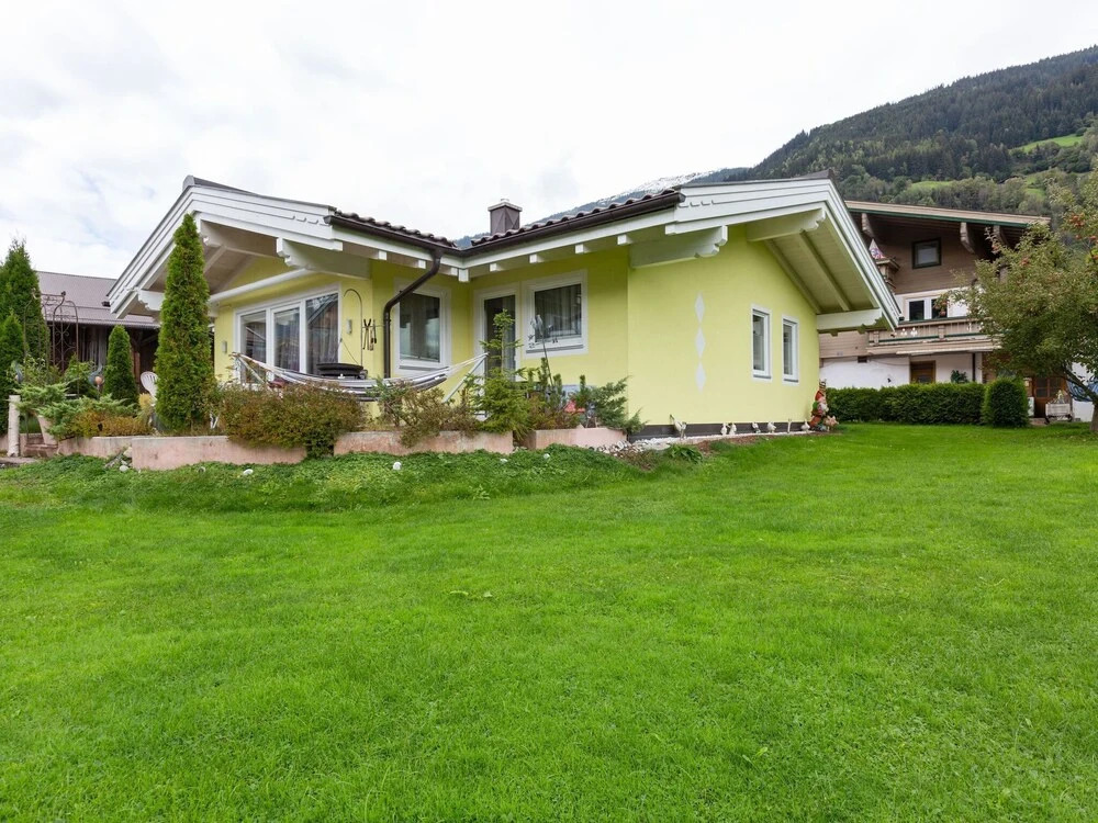 Spacious Apartment in Salzburg near Ski Area
