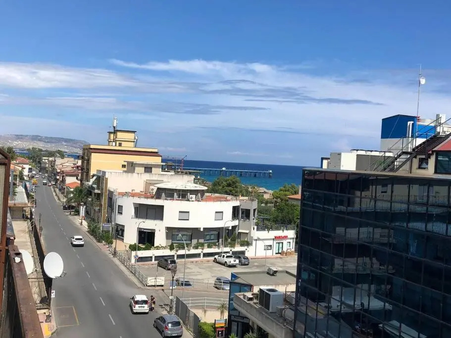 Appartamento Siderno sul mare trilocale