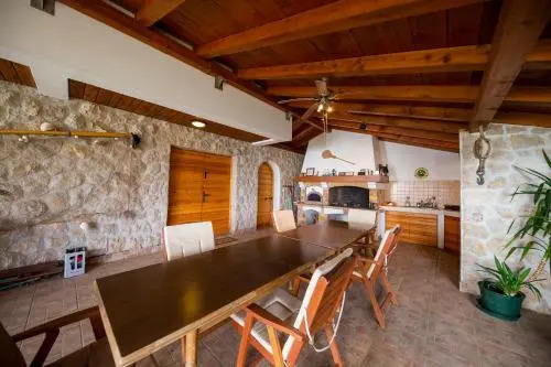 Apartments Leonarda