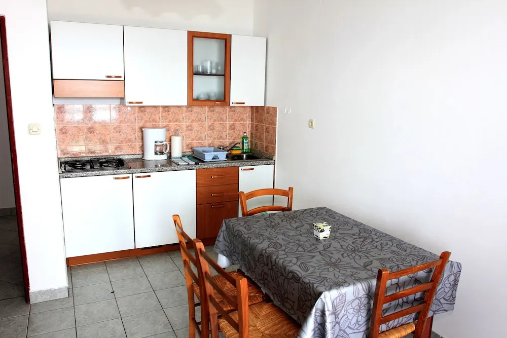 Apartments Mak