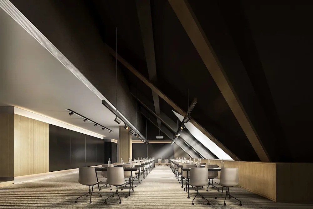Hyatt Place Tongxiang Train Station