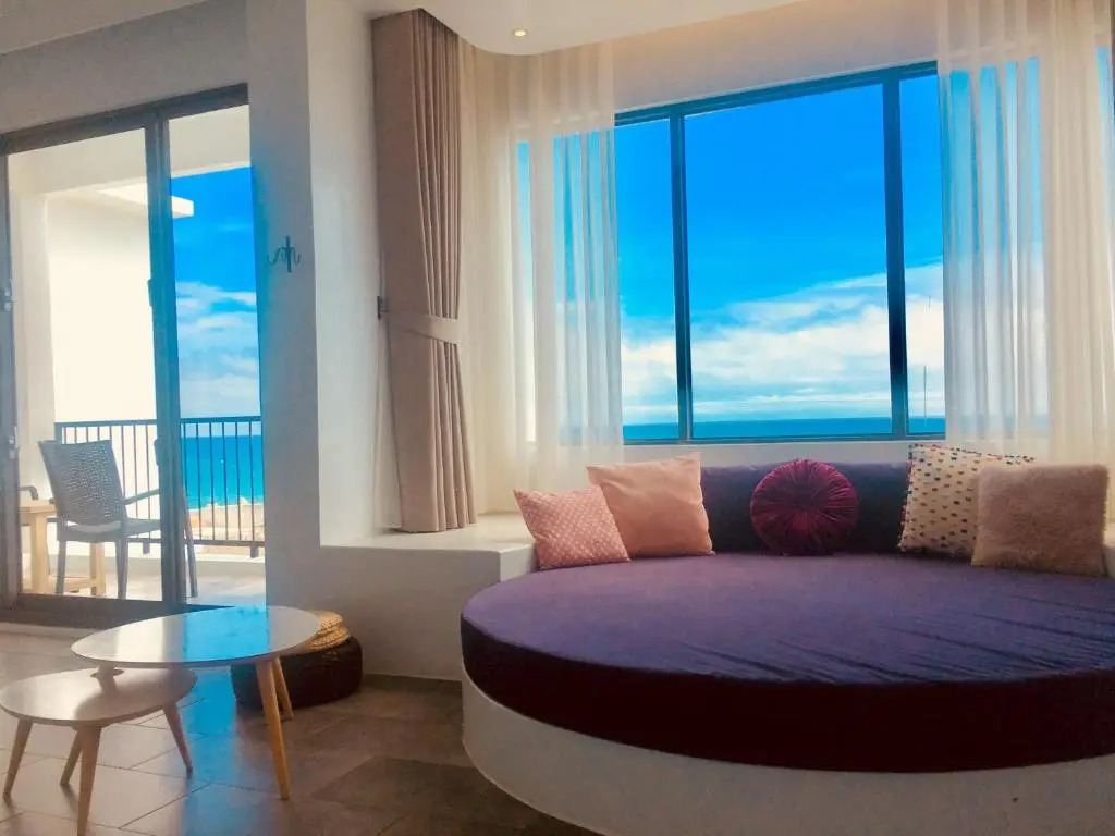 Sea Shore Hotel