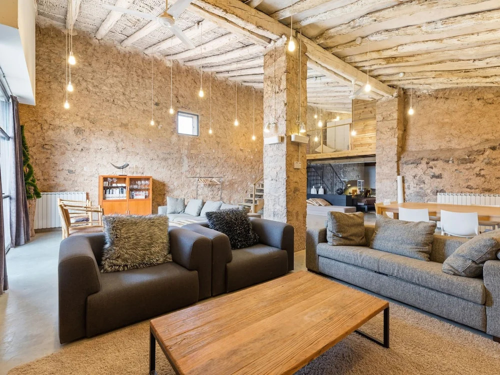 Cozy Fraga Country Escape