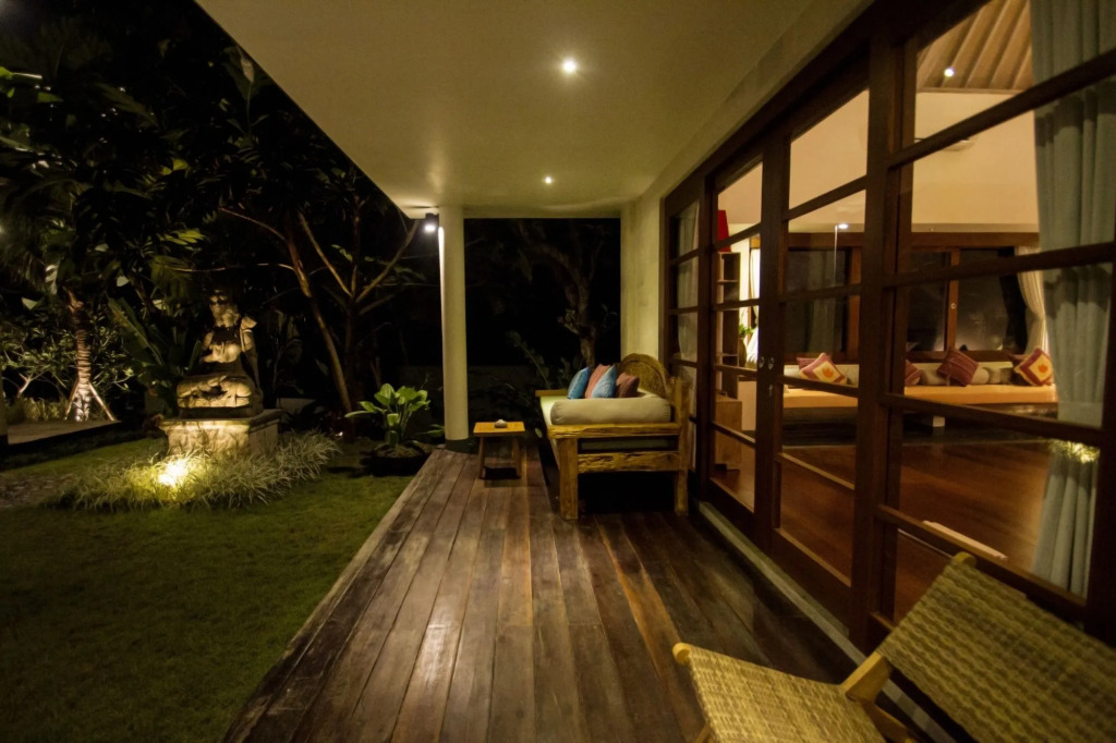 DLegon Villas
