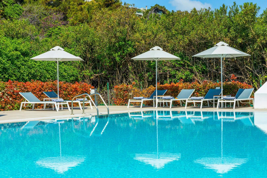 Ammon Zeus Luxury Beach Hotel
