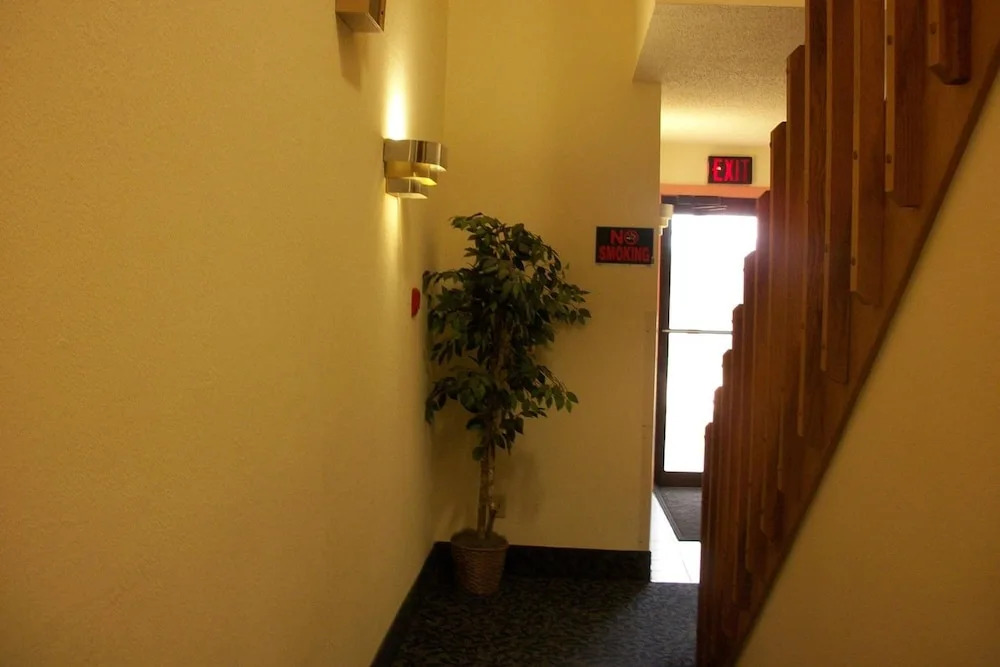 Lodi Valley Suites
