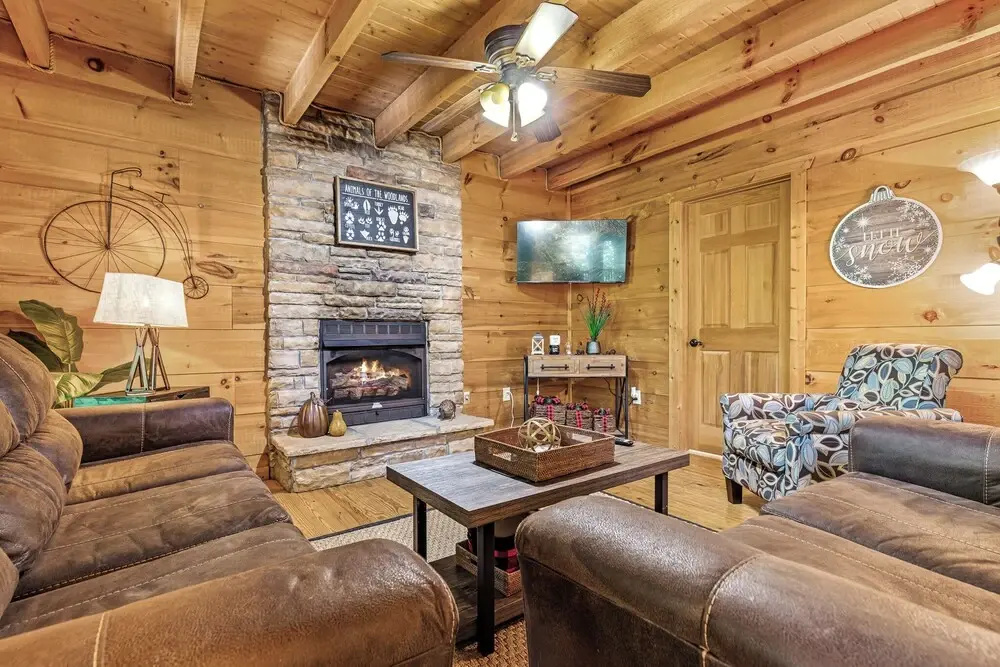 Sunset Lodge
