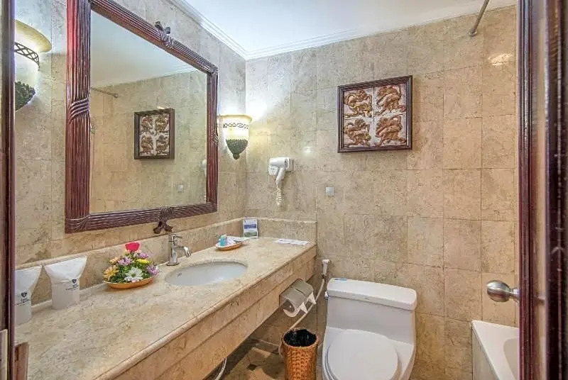 Бунгало Deluxe в Отель Bali Beach