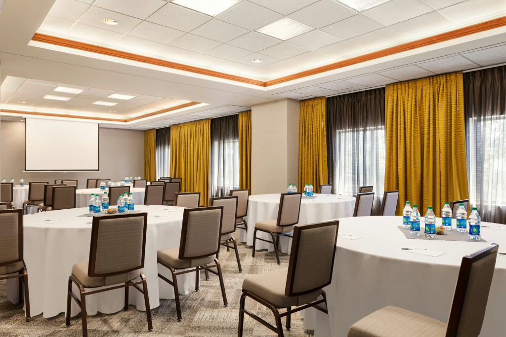 Hampton Inn & Suites Denver-Cherry Creek