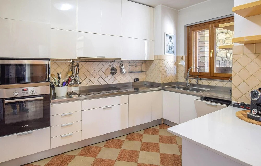 Awesome Home in Trestina With Sauna, Wifi and Indoor Swimming Pool