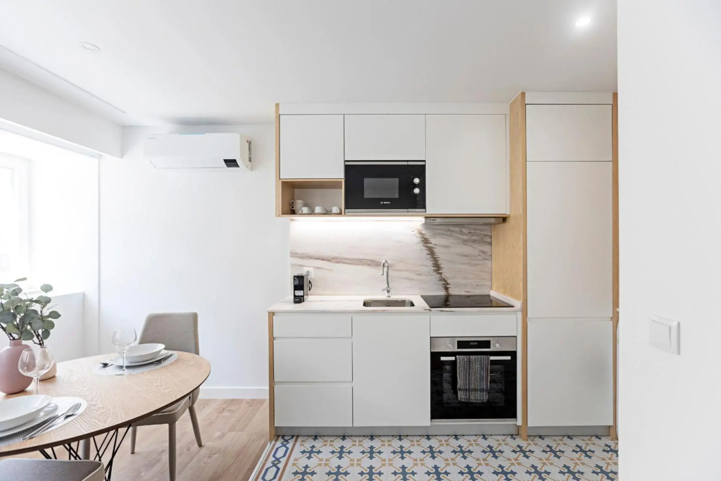 Urban House by LovelyStay