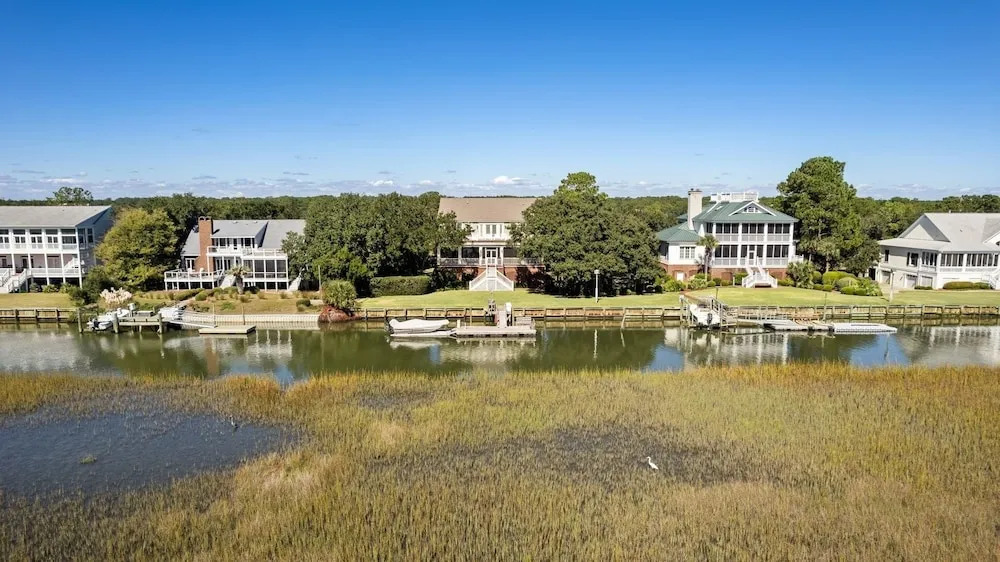 Secluded Creekfront Home 5 Bedroom Home by Peace Vacations