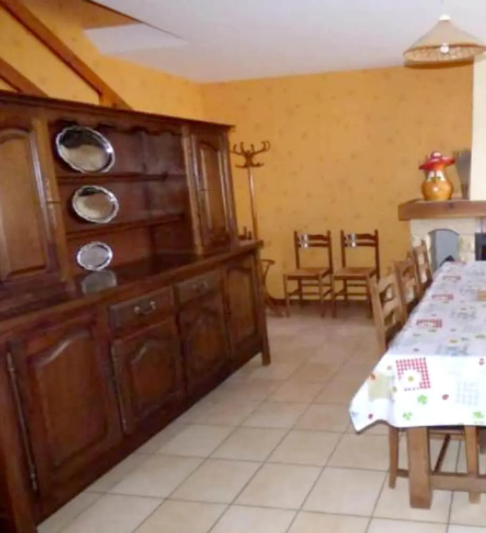 House With 3 Bedrooms in Uzer, With Furnished Garden - 10 km From the