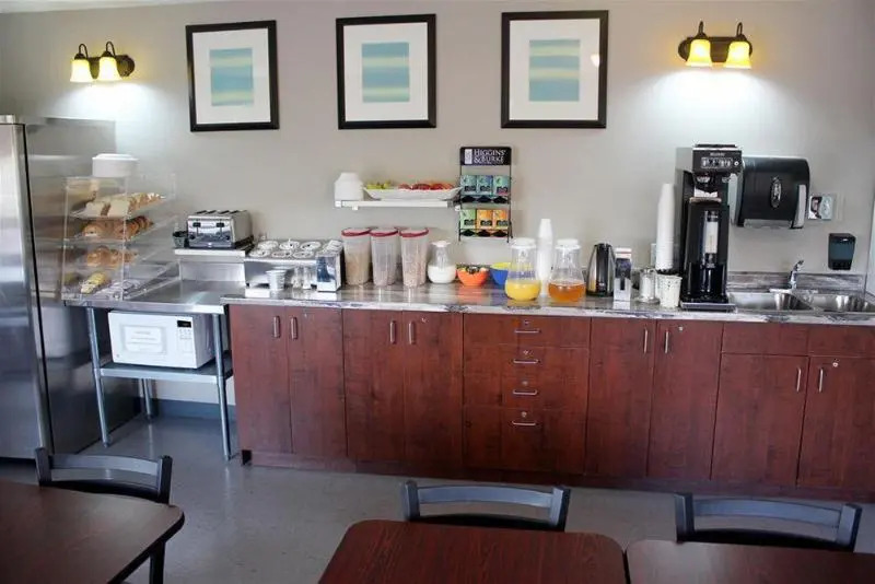 Moonlight Inn and Suites Sudbury