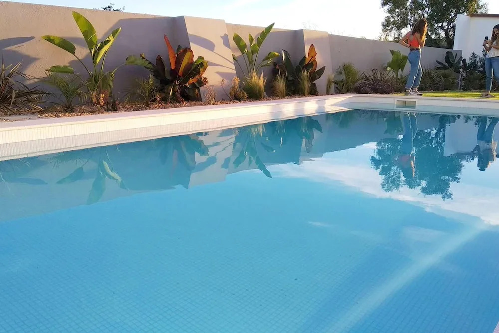 Apartment With 2 Bedrooms in Estói, With Shared Pool, Enclosed Garden and Wifi - 14 km From the Beach