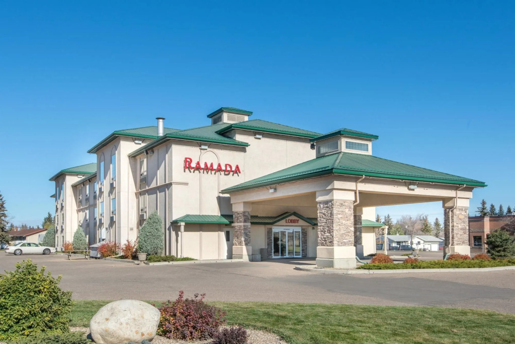 Ramada by Wyndham Lloydminster