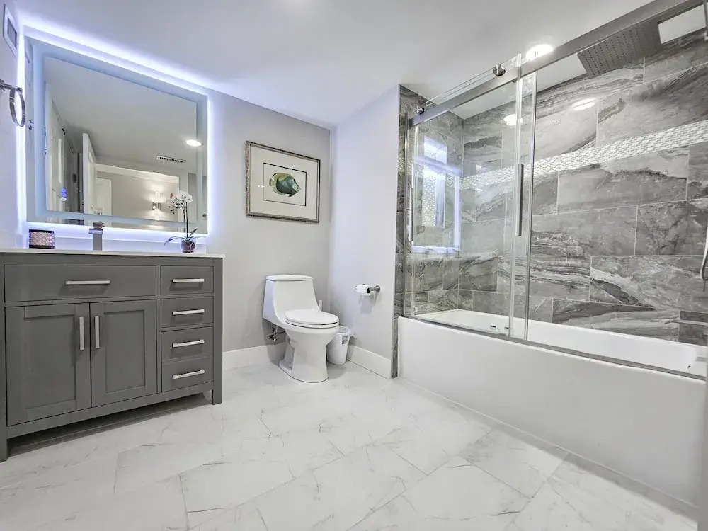 Superbly Updated Ocean View Condo, 303 Brighton, Full Access 3 Bedroom Condo