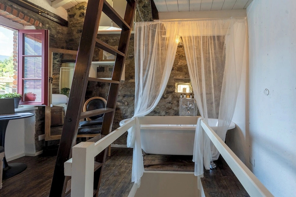 La Civera - Nesso Lake Como by Rent all Como