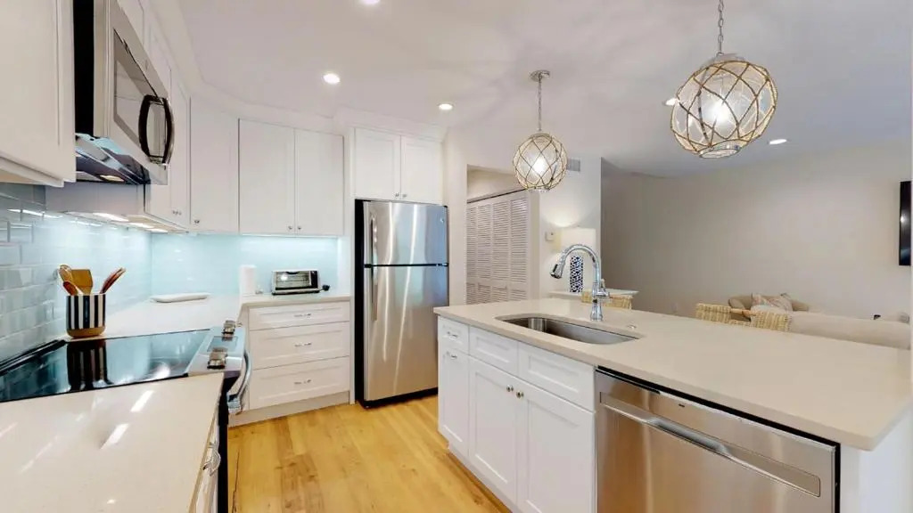 299 Turnberry Village