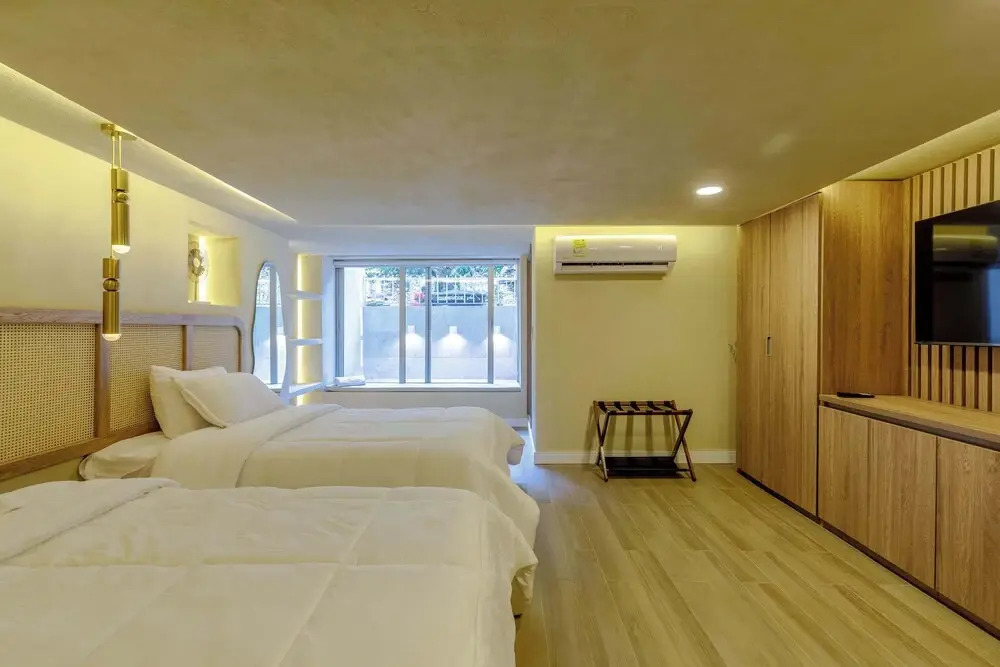w Chic 2BR w Balcony in Cartagena Historic Center