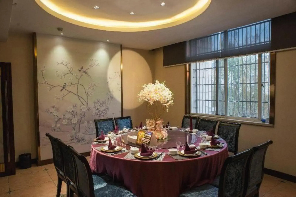 Starway Hotel Luan Shucheng Saifu