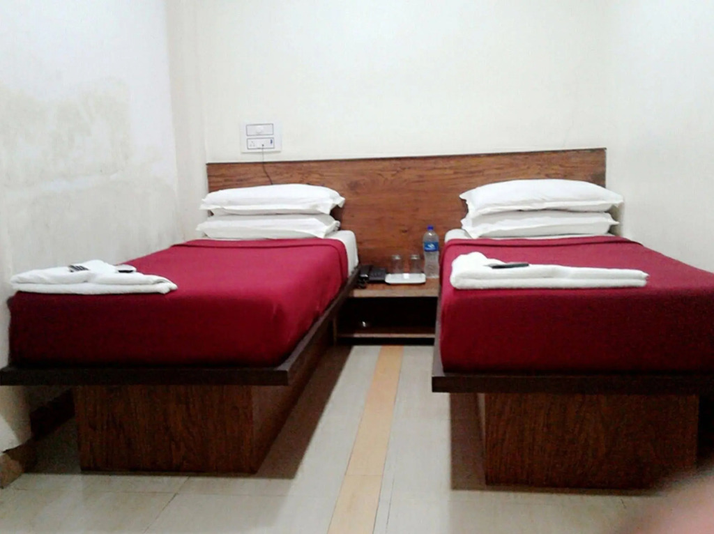 HOTEL SAI GRAND RESIDENCY