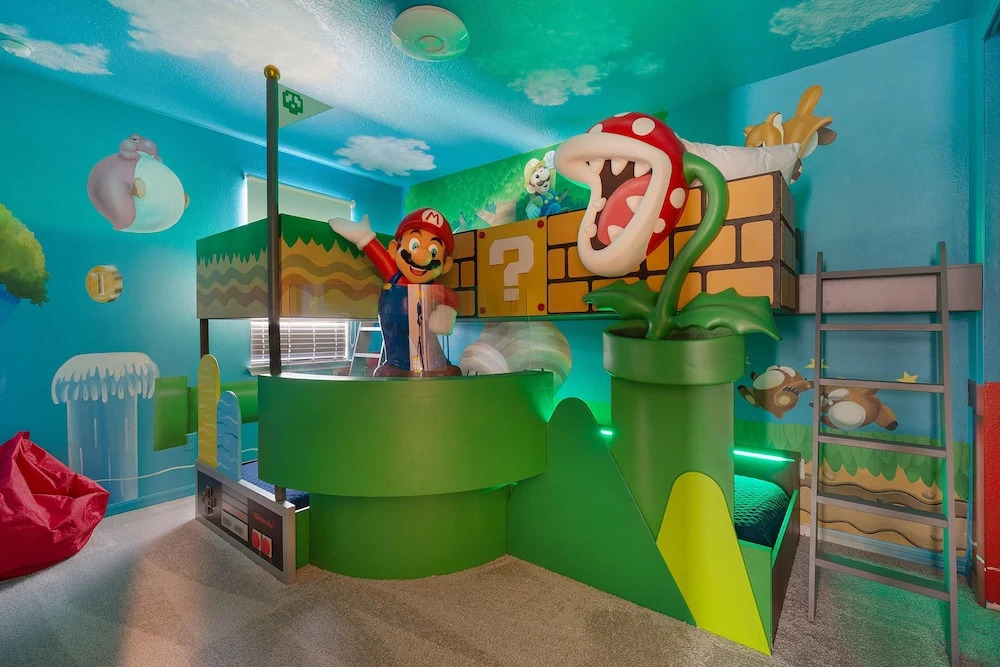 Sr023v: 9 Bed, Nintendo, Princesses, Pool