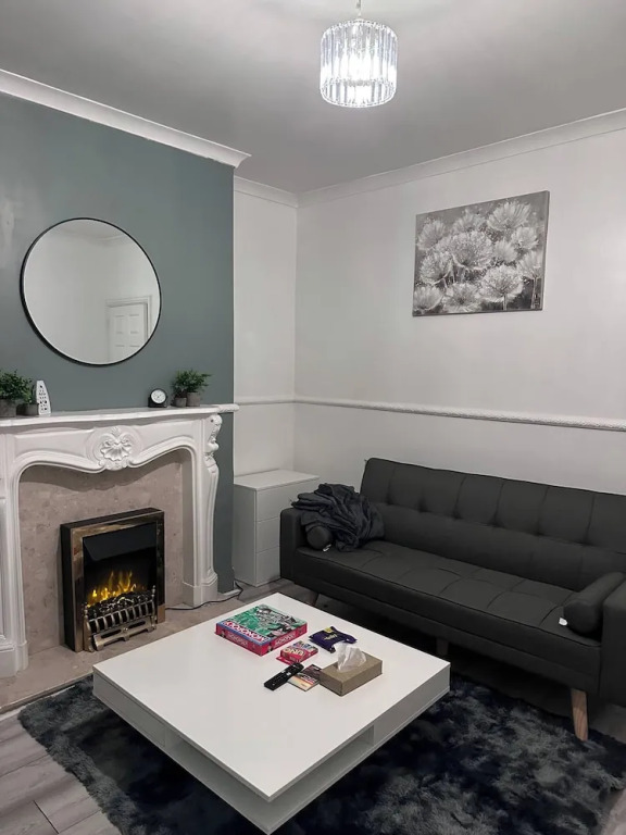 Spacious 3-bed Home at the Heart of Sheffield S2