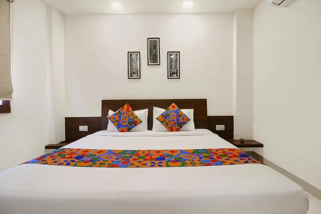 FabHotel Comfortable Stay