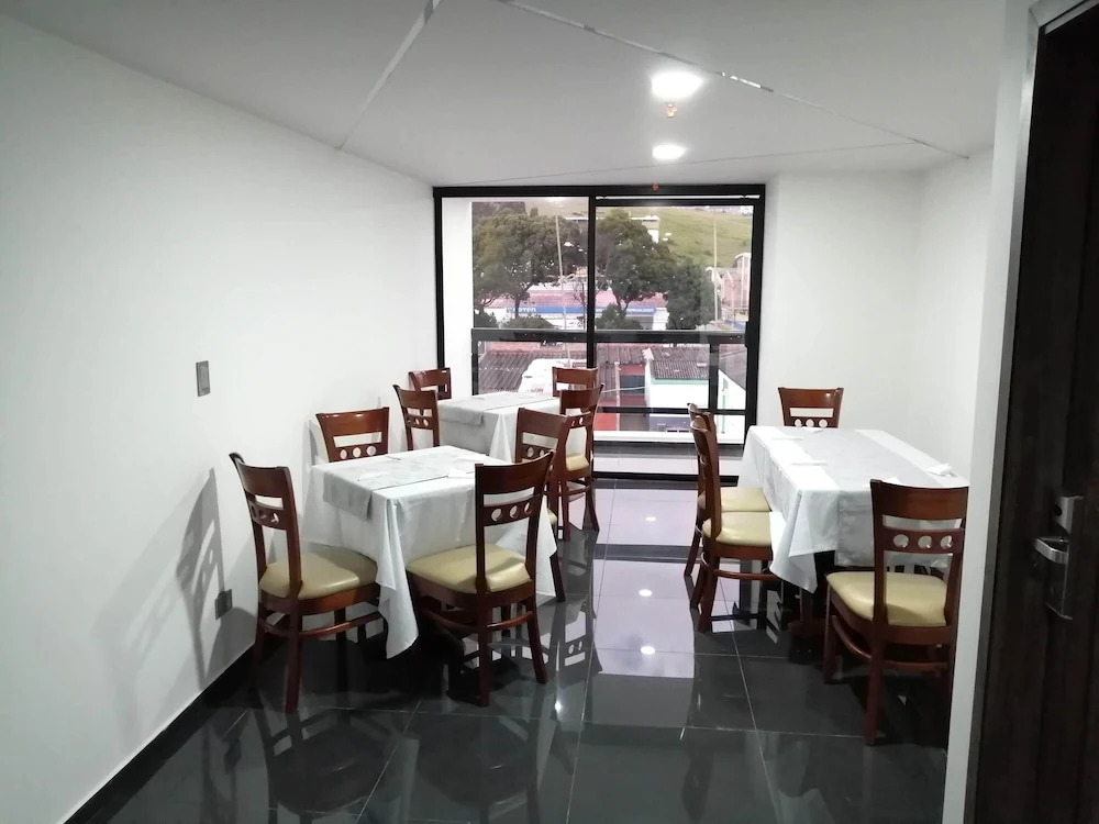 Hotel Basan Plaza