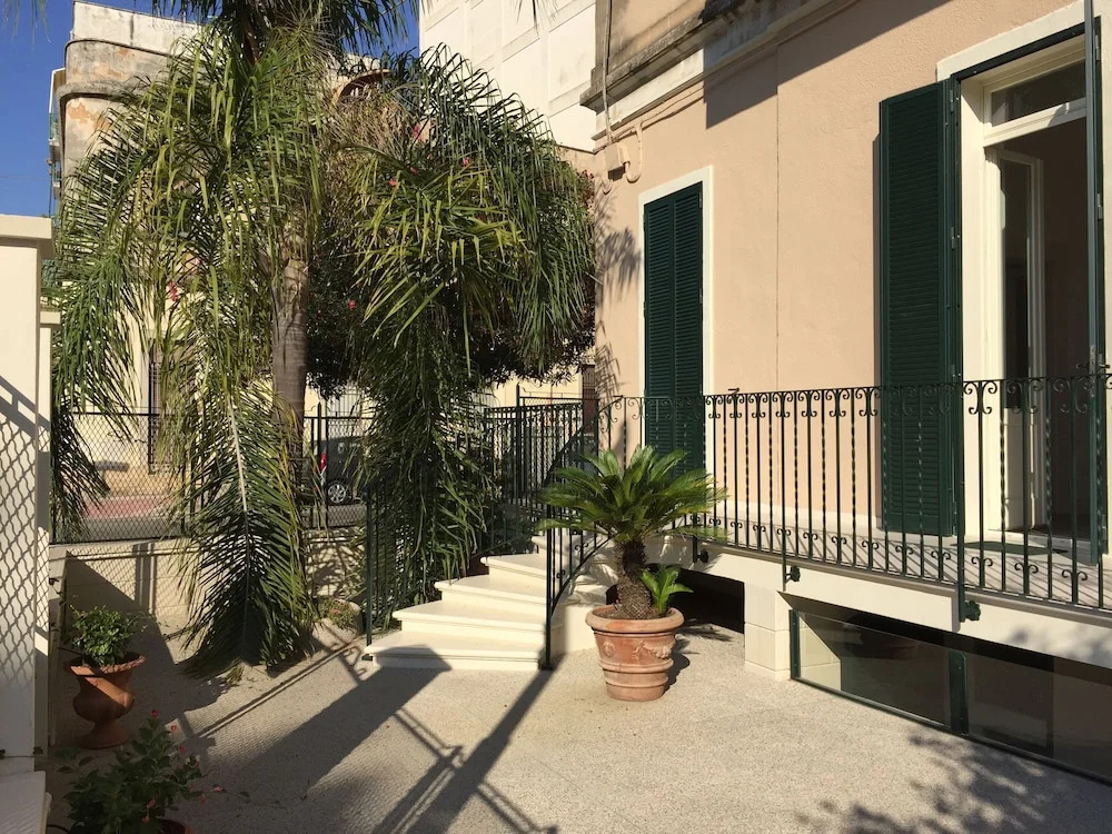 Lecce Lounge